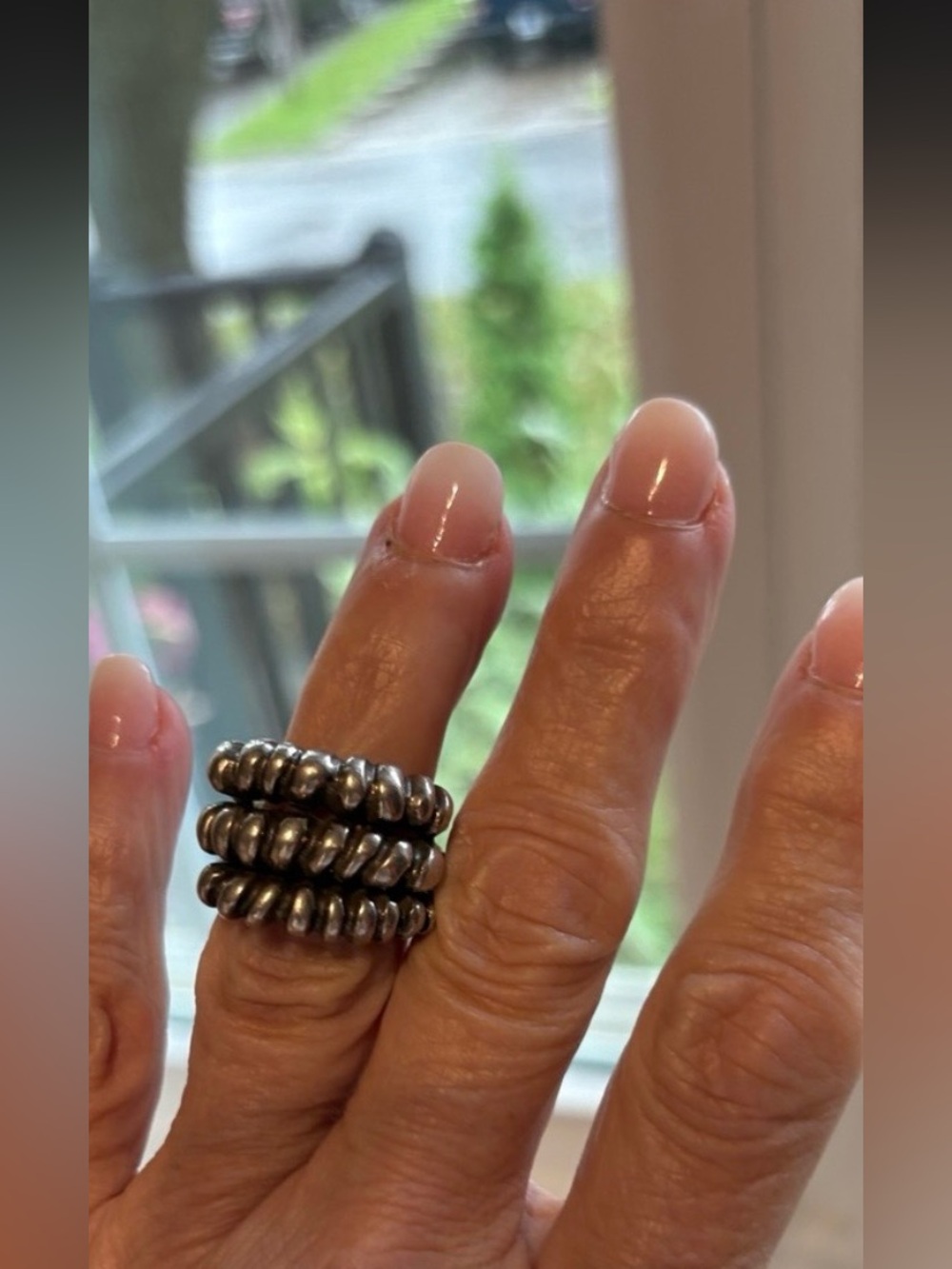 Uno de 50 TRIBE ring